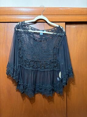 Pink Melo Women's S Black Lace Crochet Boho Tunic Top Sheer Romantic NWT